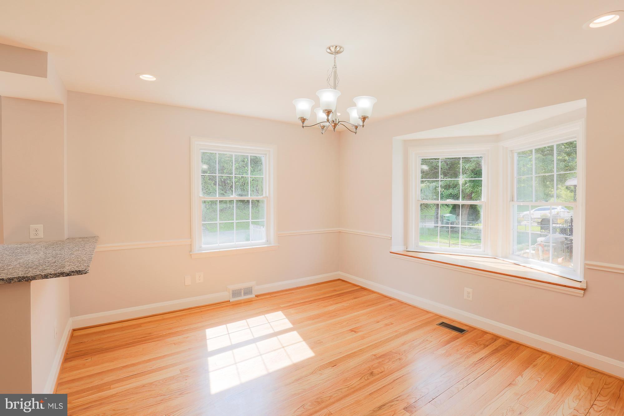 1866 Edgewood Road Towson, MD 21286 - Photo 15 of 30 Dining Room