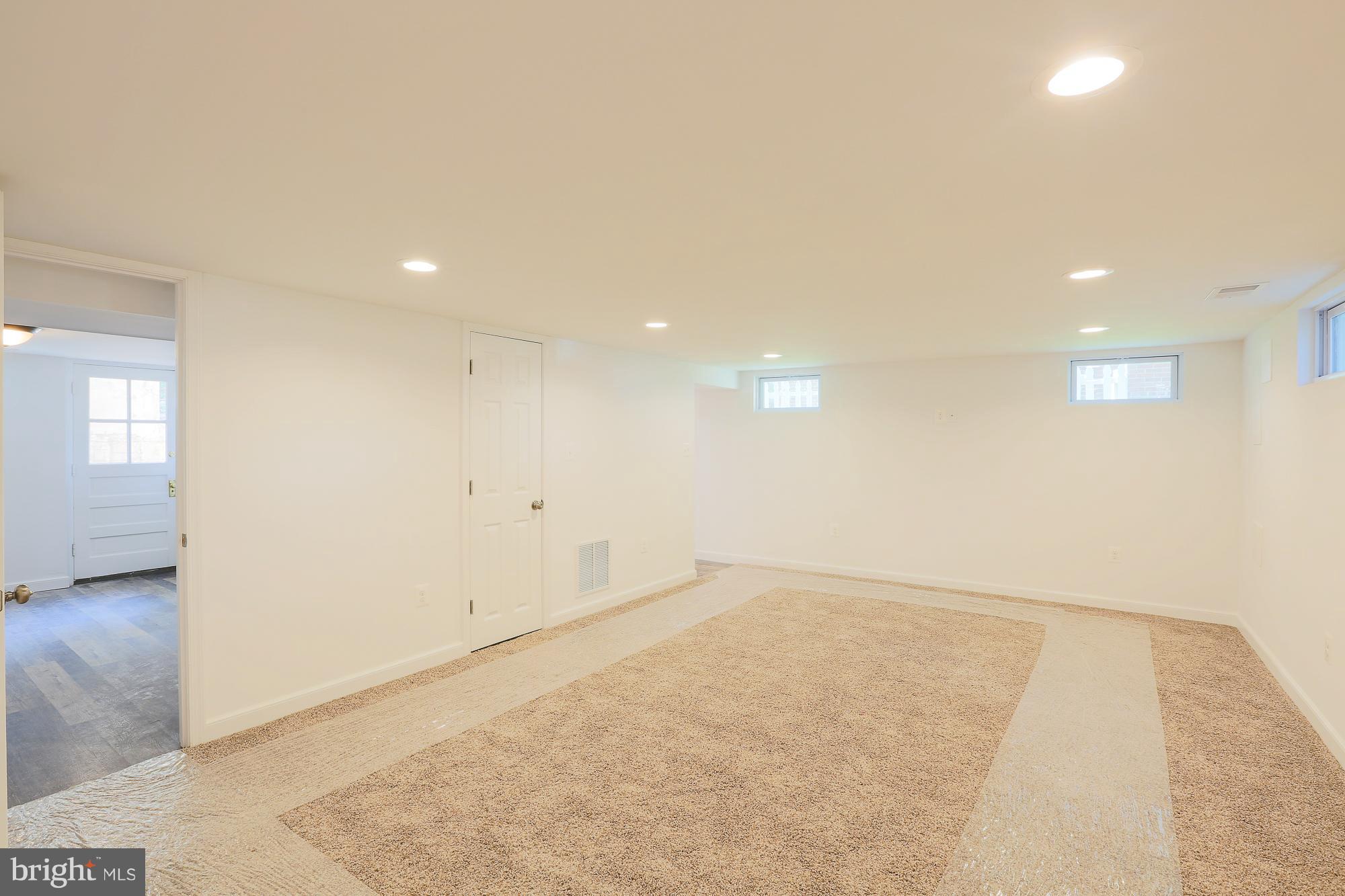 1866 Edgewood Road Towson, MD 21286 - Photo 23 of 30 Family Room