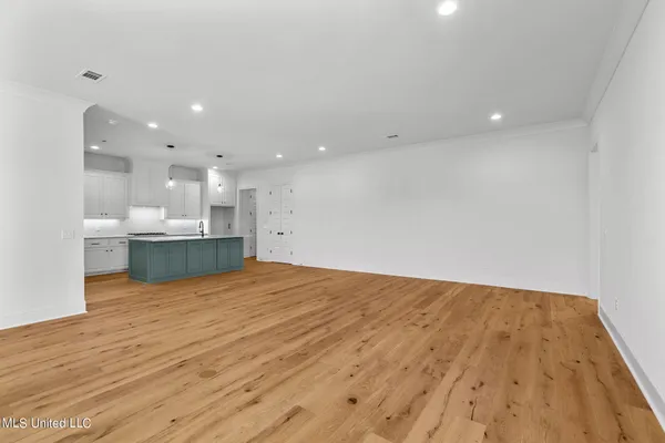$392,000 | 340 Freedom Ring Drive, Brandon, MS 39047