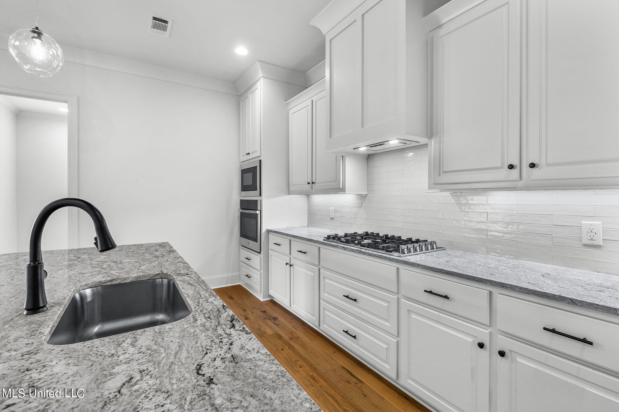 340 Freedom Ring Drive Brandon, MS 39047 - Photo 23 of 51 23-web-or-mls-340 Freedom Ring-23