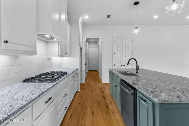 $392,000 | 340 Freedom Ring Drive, Brandon, MS 39047