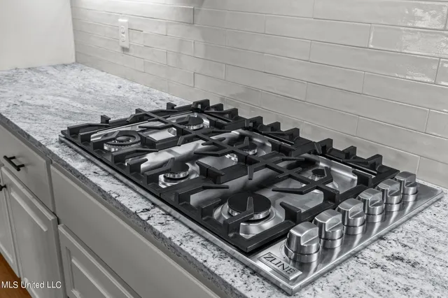 $392,000 | 340 Freedom Ring Drive, Brandon, MS 39047