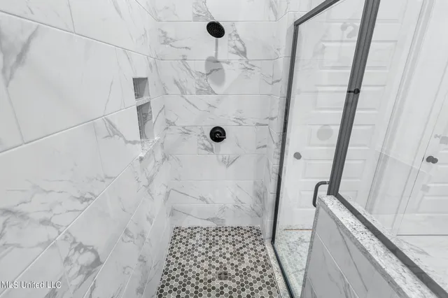 $392,000 | 340 Freedom Ring Drive, Brandon, MS 39047