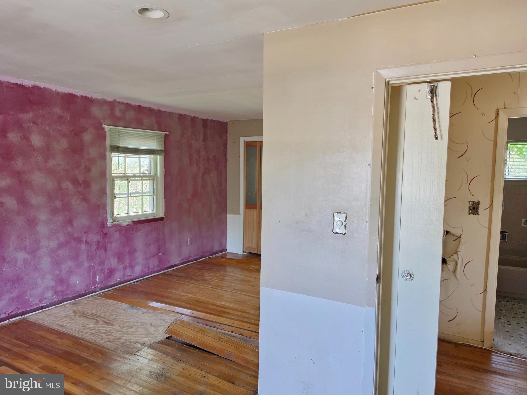 109 Cherry Valley Road Reisterstown, MD 21136 - Photo 11 of 23 wooden floor in an empty room