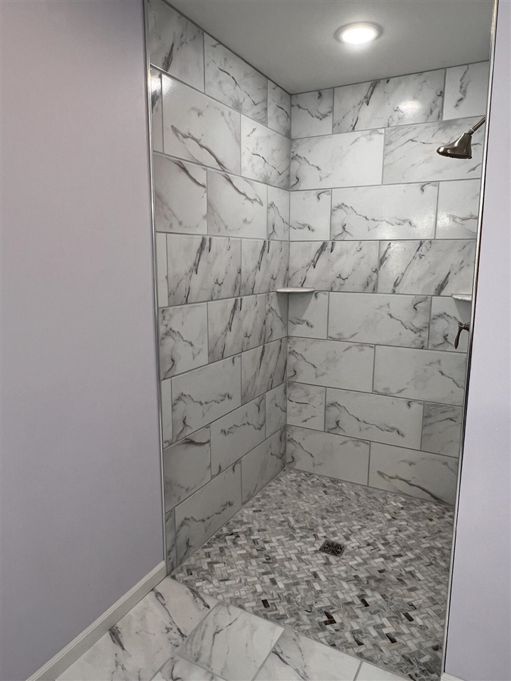 4794 Keith Road Hillsdale, MI 49242 - Photo 19 of 38