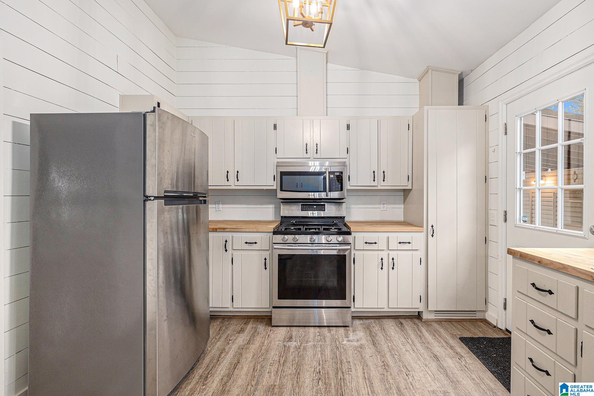 1229 Cresthill Road Birmingham, AL 35213 - Photo 8 of 21 Gallery Image 8