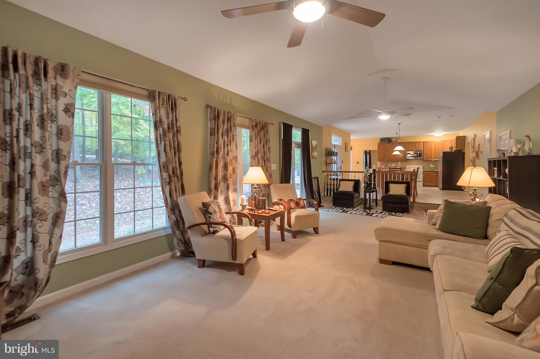 6646 Fox Den Road Manassas, VA 20112 - Photo 14 of 30 Family Room