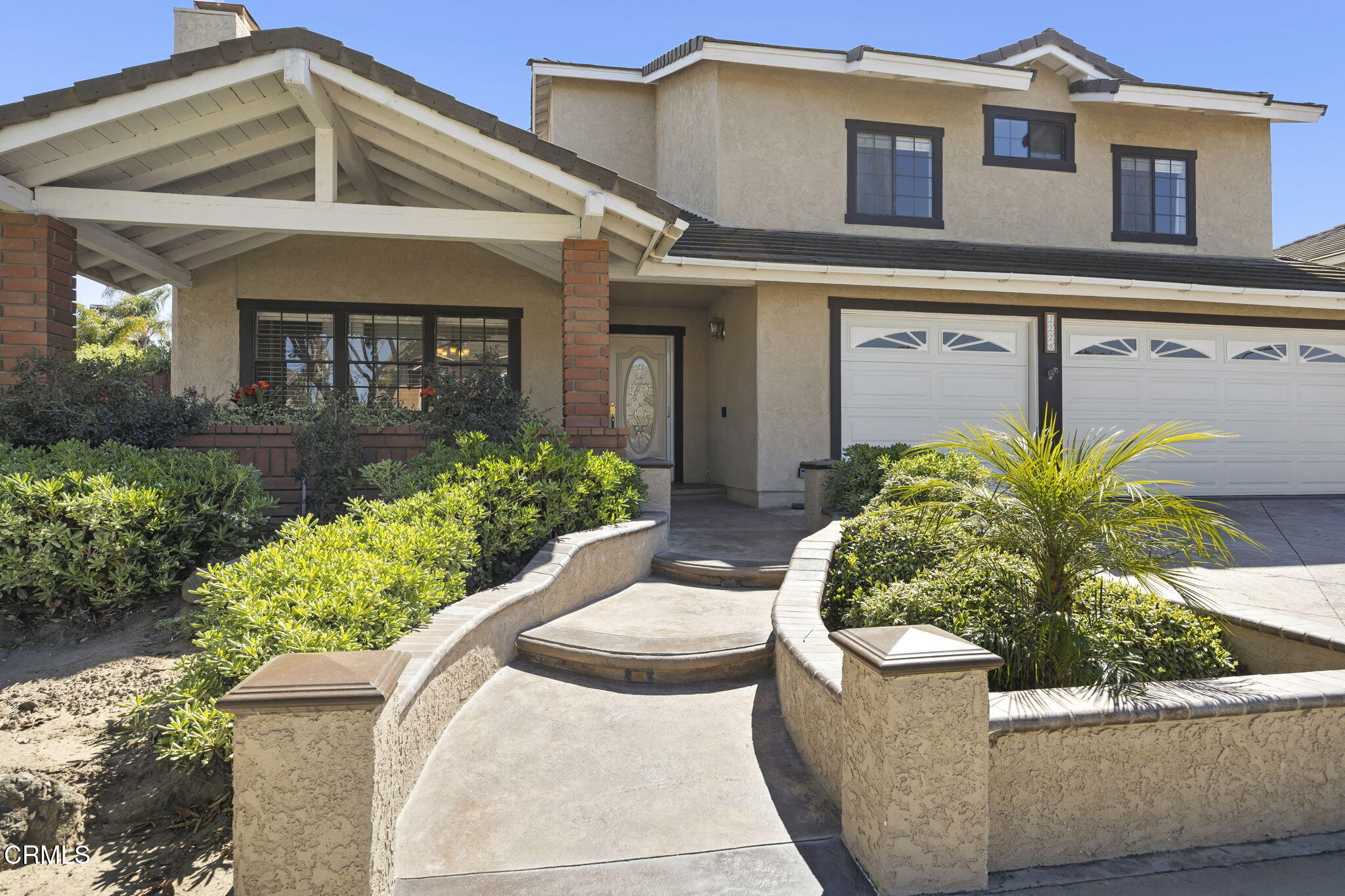 2220 Devonshire Drive Oxnard, CA 93030 - Photo 2 of 35 Front of home closeup
