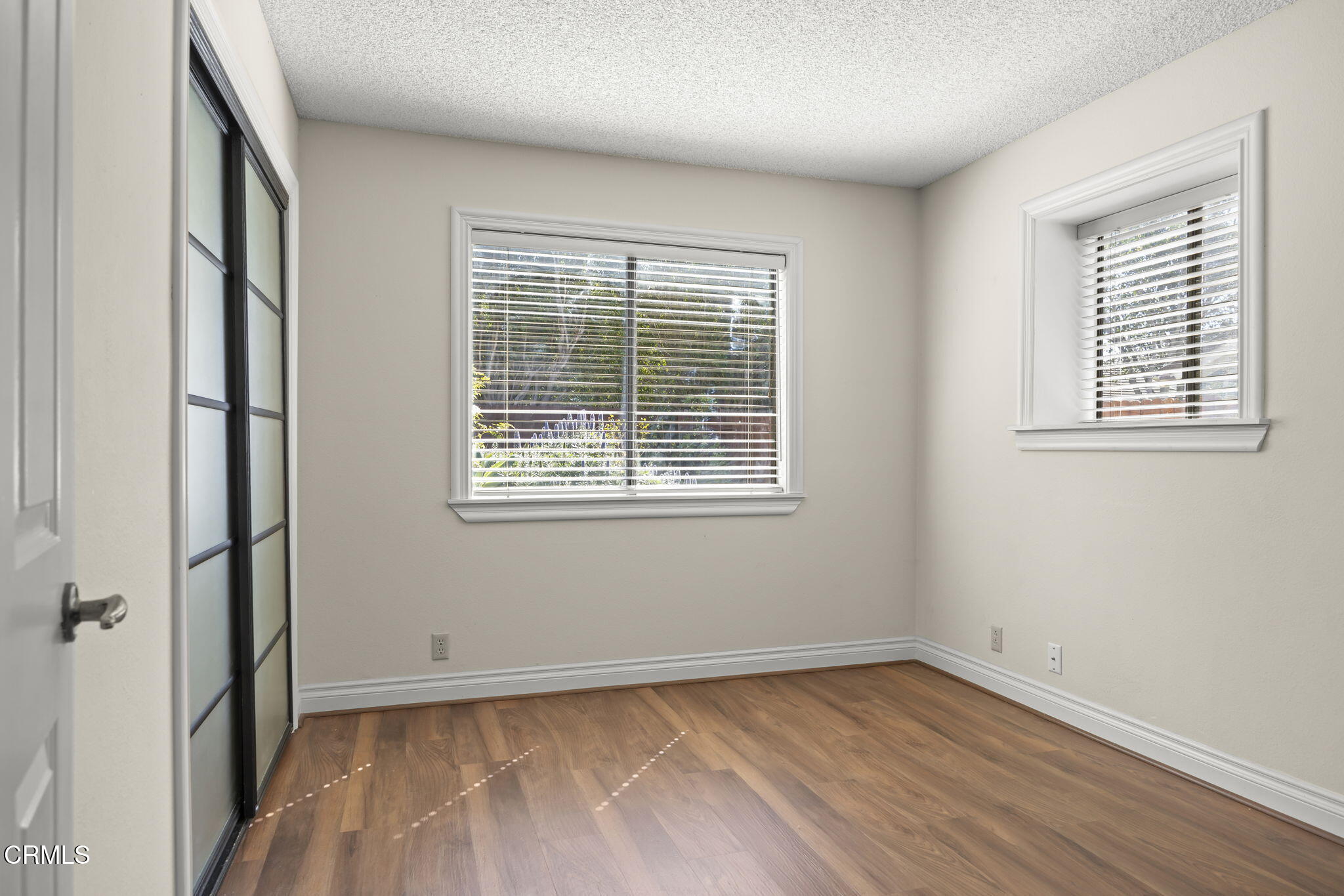 2220 Devonshire Drive Oxnard, CA 93030 - Photo 27 of 35 4th bedroom downstairs