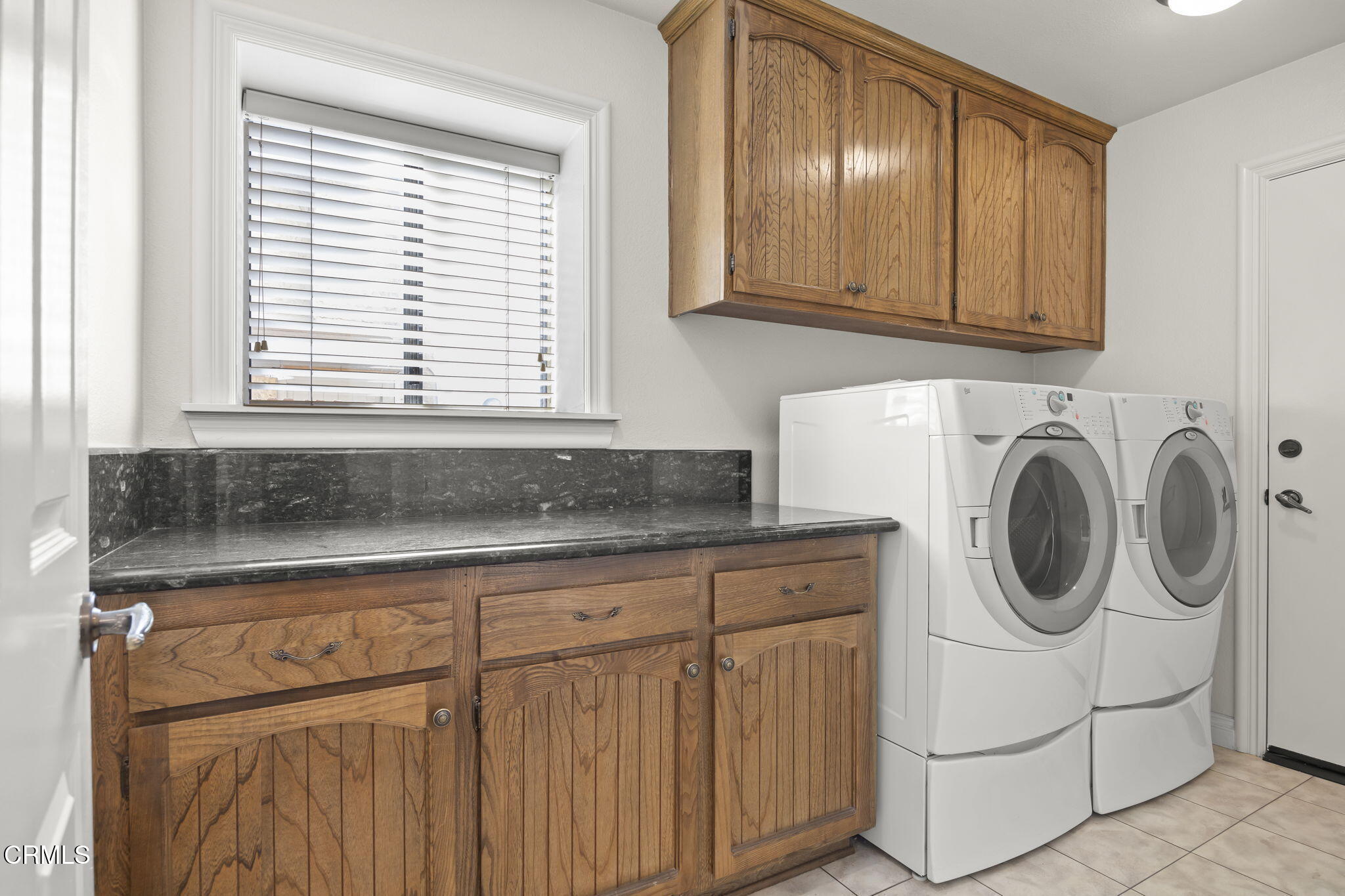 2220 Devonshire Drive Oxnard, CA 93030 - Photo 35 of 35 Laundry area