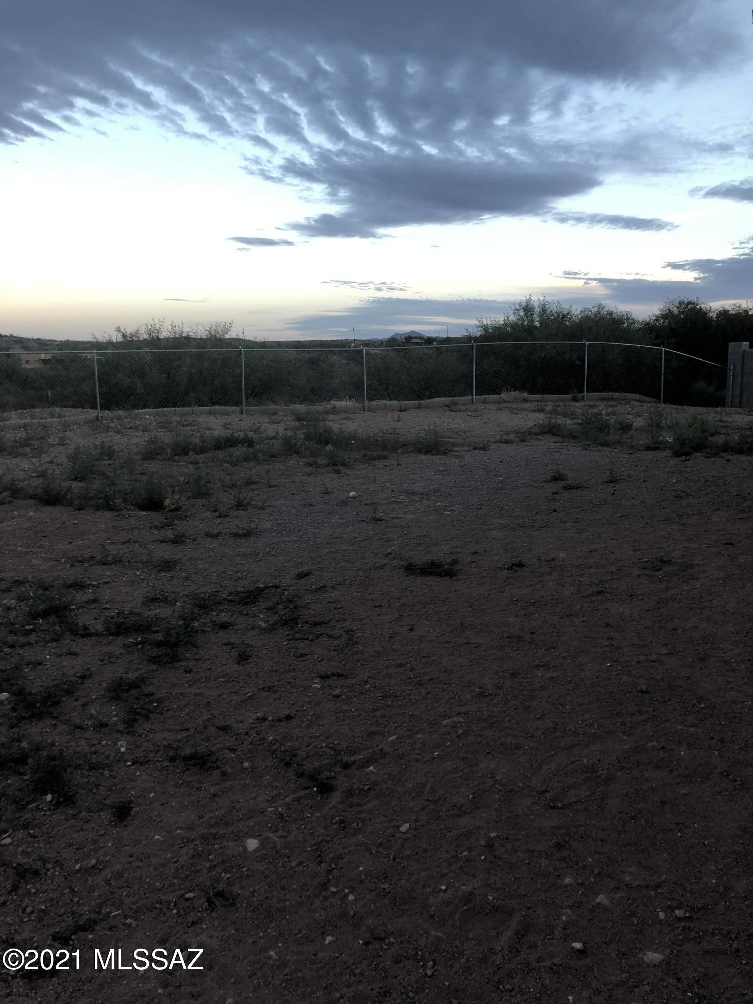 373 B Sunny Lane Rio Rico, AZ 85648 - Photo 9 of 10