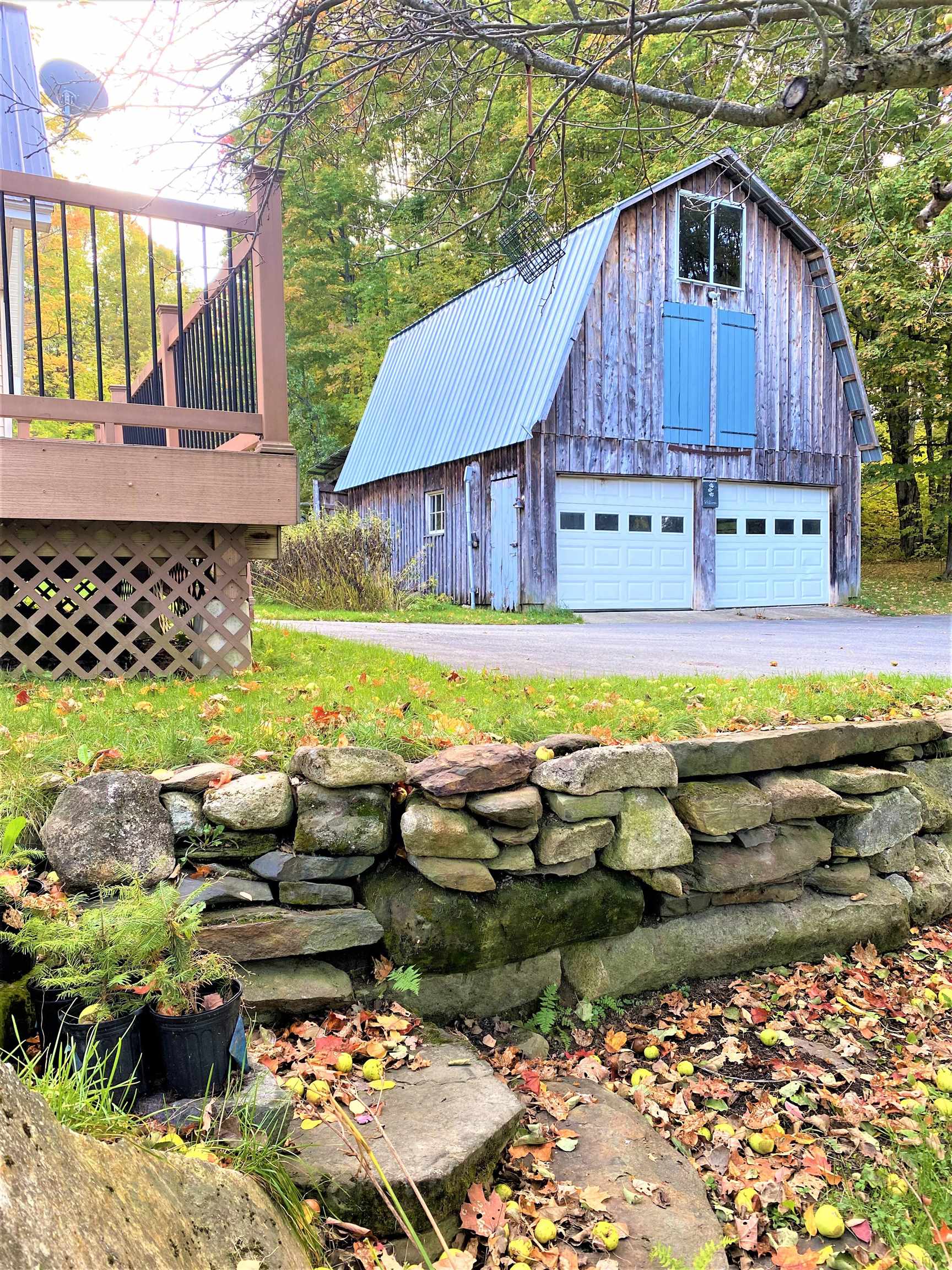 243 Hinman Road Glover, VT 05839 - Photo 4 of 40
