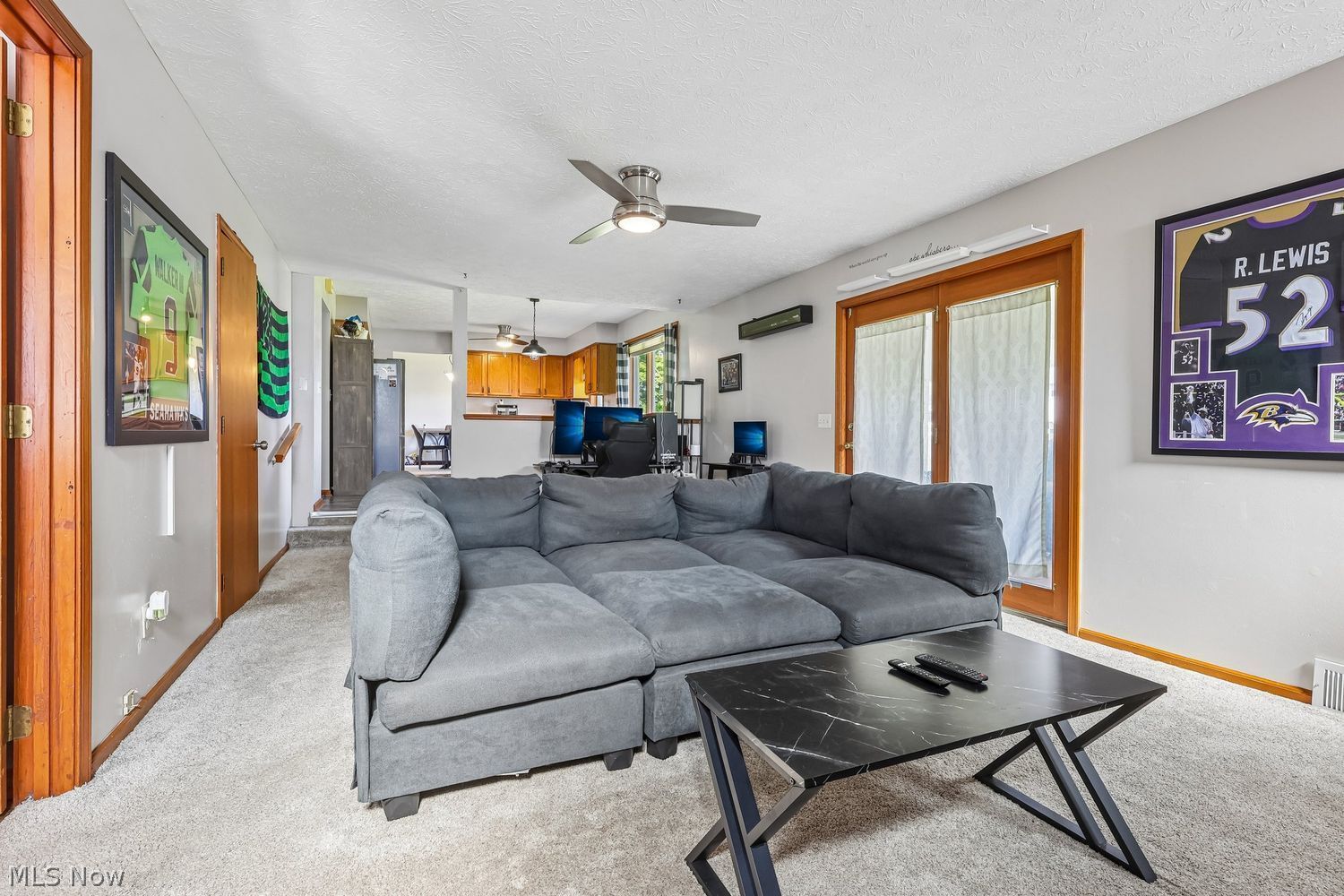 18056 Drake Road Strongsville, OH 44136 - Photo 9 of 33 Gallery Image 9