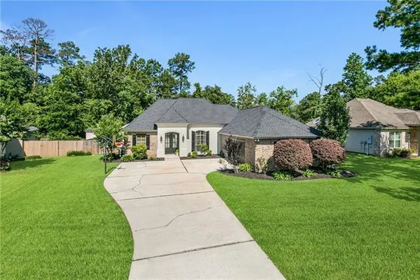 $2,700 | 525 Serenity Lane, Madisonville, LA 70447