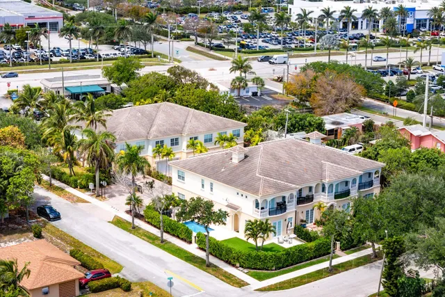 $6,250 | 605 Ave H, Delray Beach, FL 33483