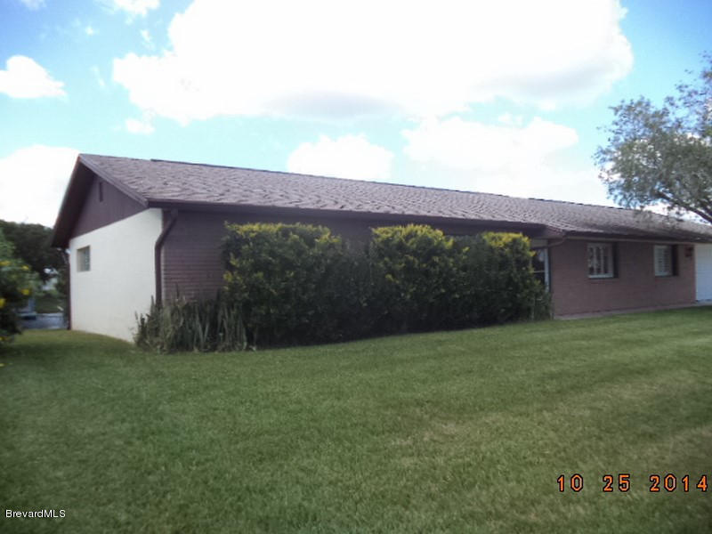 841 Egret Road Cocoa, FL 32926 - Photo 20 of 31 841 left front view