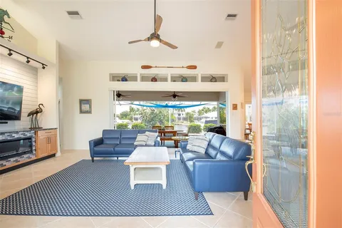 $899,900 | 1711 Los Alamos Drive, Punta Gorda, FL 33950