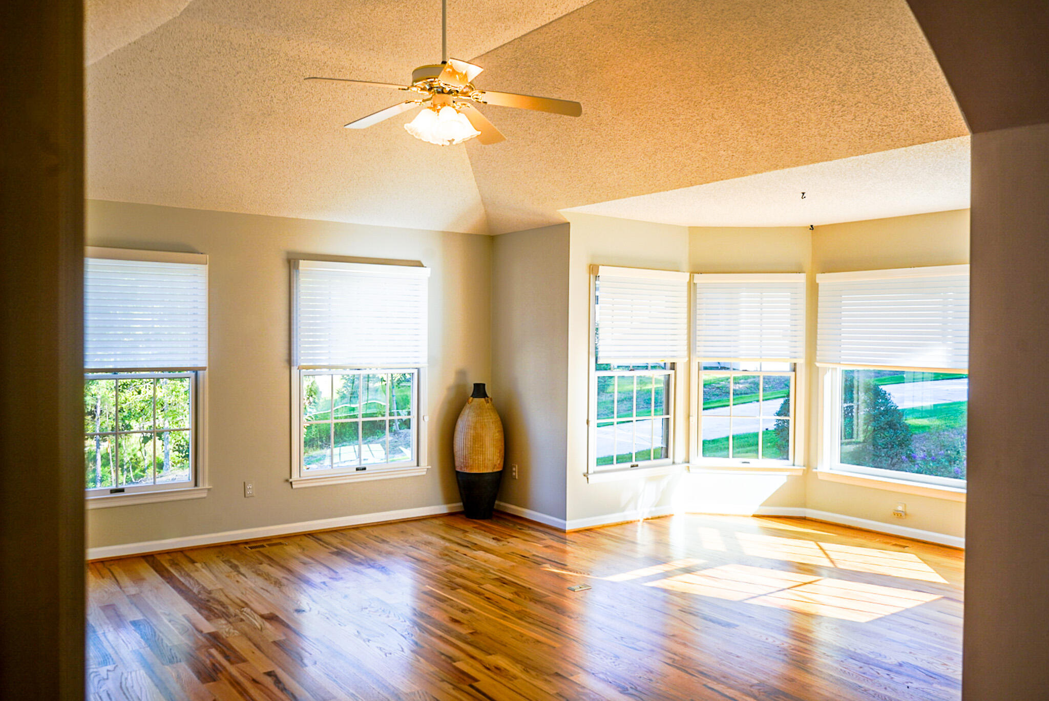 409 Serenity Cove McCormick, SC 29835 - Photo 28 of 65 formal living