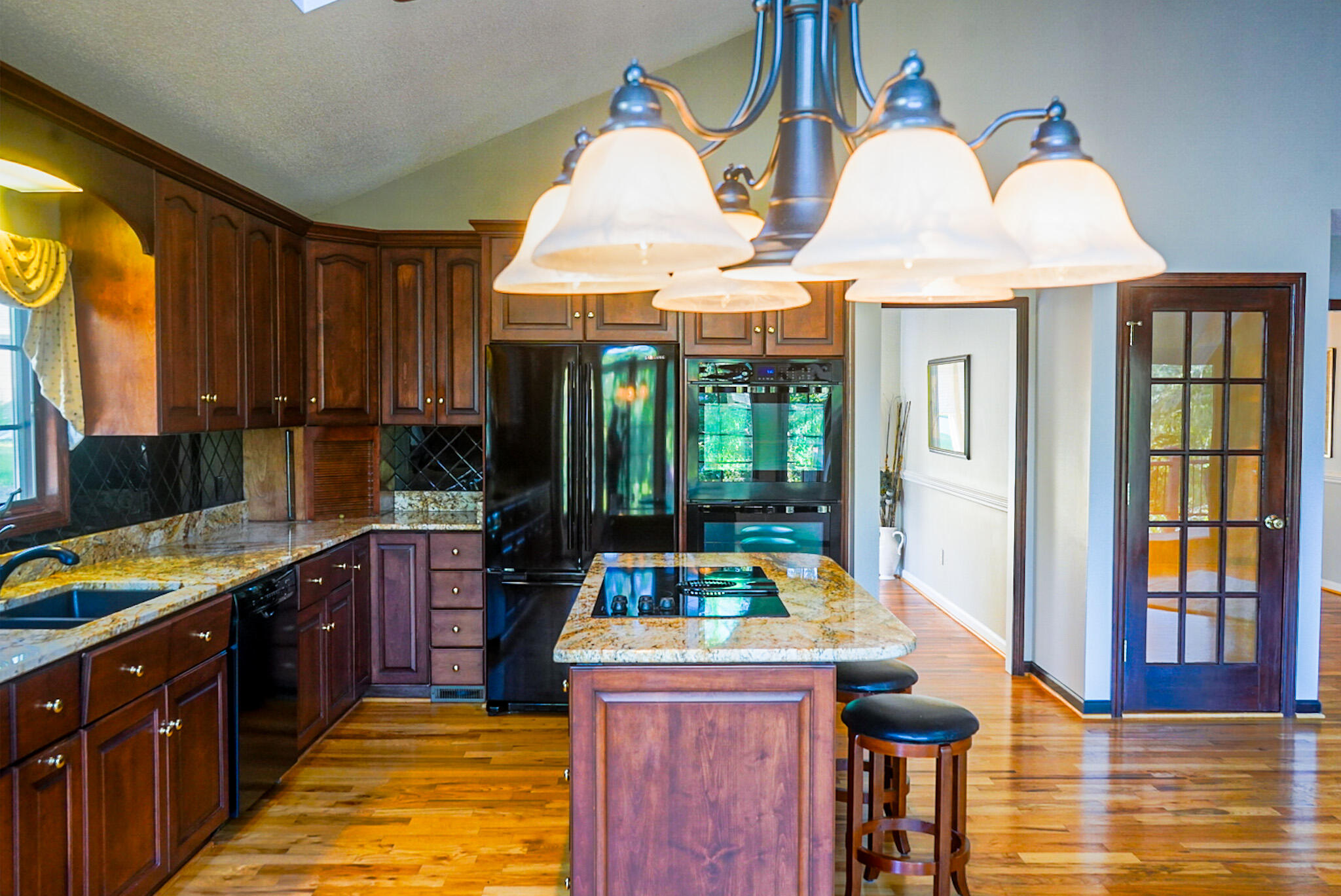 409 Serenity Cove McCormick, SC 29835 - Photo 40 of 65 kitchen