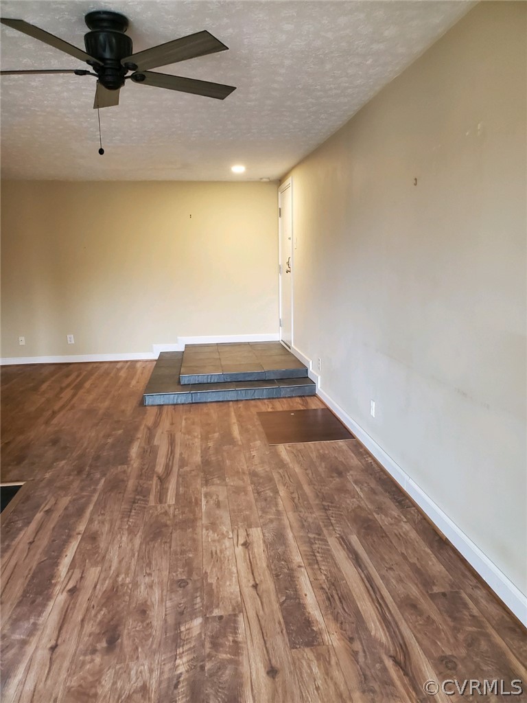 1502 Largo Road, Unit 303 Henrico, VA 23238 - Photo 2 of 17 Gallery Image 2