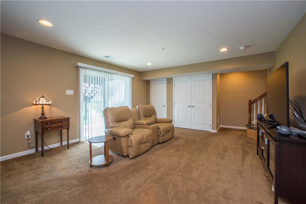 344 Maple Ridge Drive Canonsburg, PA 15317 - Photo 20 of 25 Wonderful natural light, walkout to a private patio