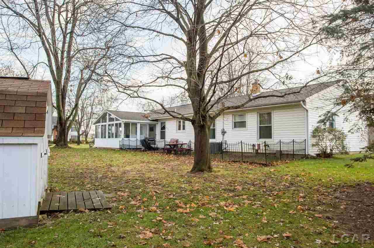 1205 Auborne Road Adrian, MI 49221 - Photo 35 of 36 31308536-34.JPG