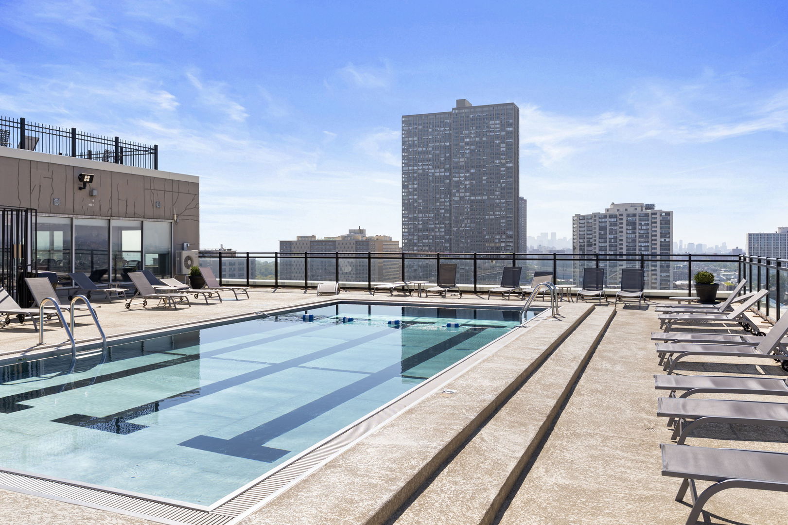 720 West Gordon Terrace, Unit 15N Chicago, IL 60613 - Photo 13 of 22 a view of swimming pool with outdoor seating