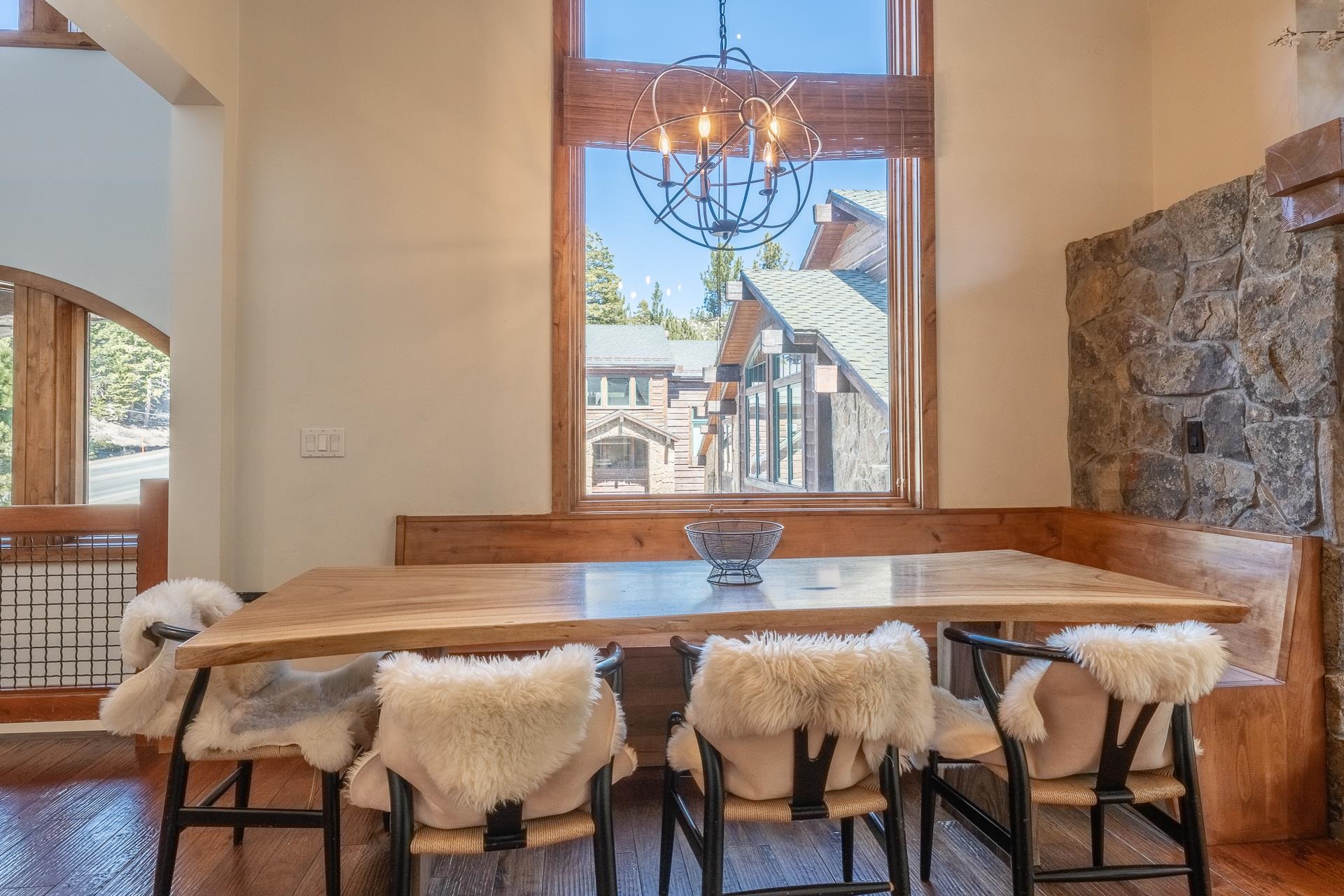 5808 Minaret Road, Unit 8 Mammoth Lakes, CA 93546 - Photo 15 of 57