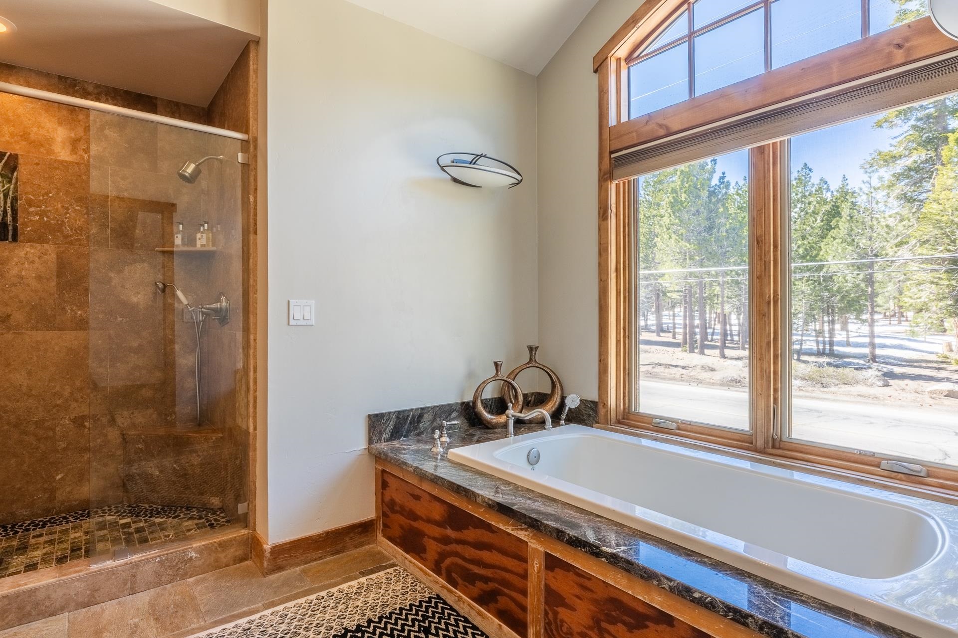 5808 Minaret Road, Unit 8 Mammoth Lakes, CA 93546 - Photo 25 of 57