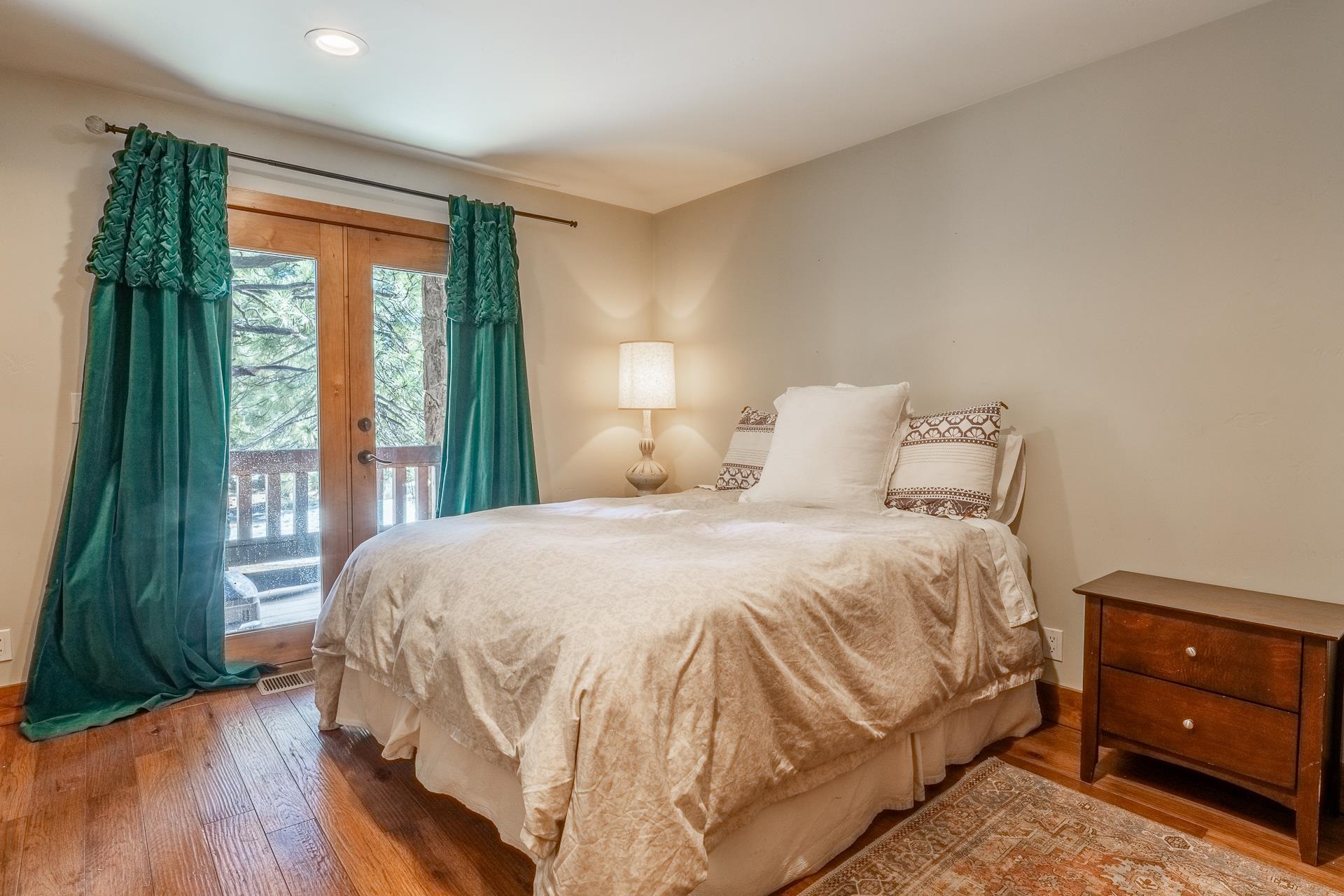 5808 Minaret Road, Unit 8 Mammoth Lakes, CA 93546 - Photo 40 of 57