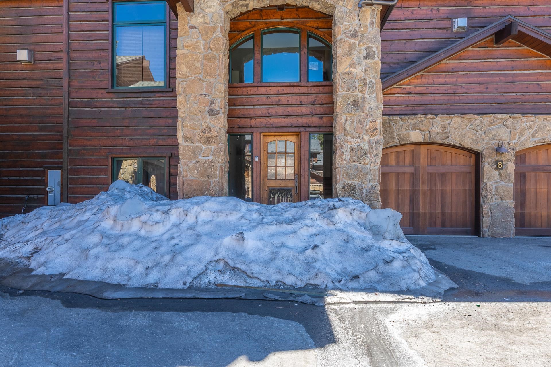 5808 Minaret Road, Unit 8 Mammoth Lakes, CA 93546 - Photo 50 of 57