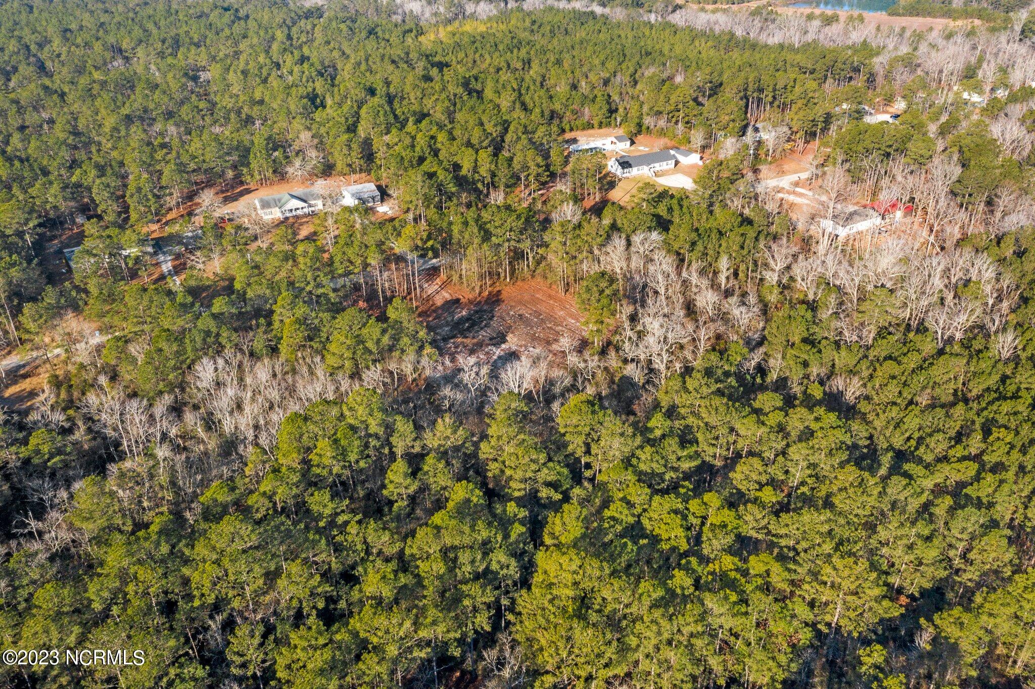 255 Newbold Road Jacksonville, NC 28540 - Photo 7 of 19 1-web-or-mls-DJI_0003