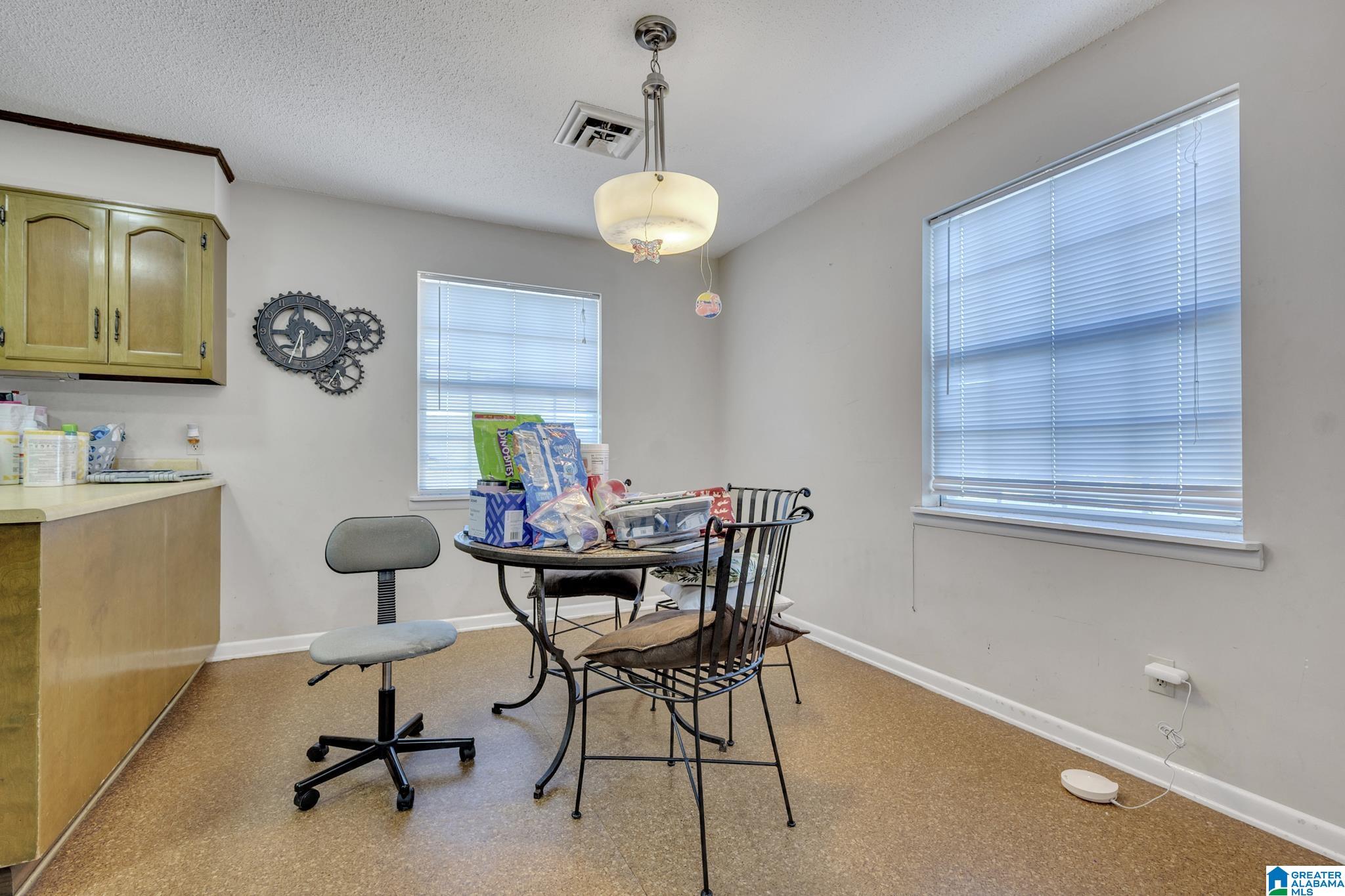 300 Baker Street Warrior, AL 35180 - Photo 11 of 44