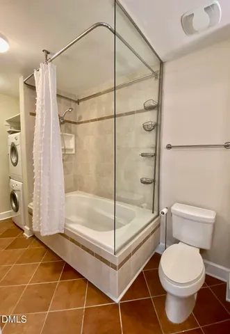 $1,950 | 2608 Erwin Road, Unit 428, Durham, NC 27705