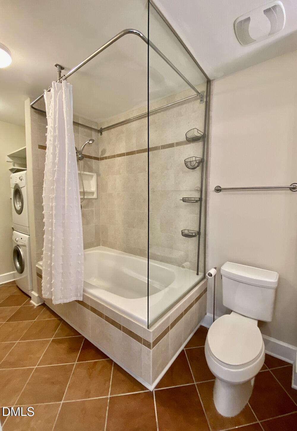 2608 Erwin Road, Unit 428 Durham, NC 27705 - Photo 20 of 33 a bathroom with a toilet and a shower