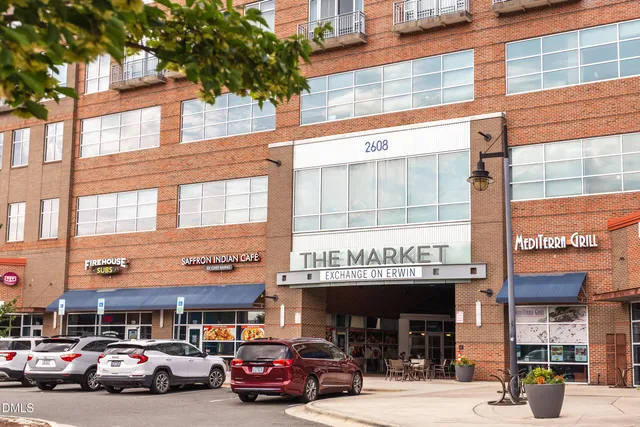 $1,950 | 2608 Erwin Road, Unit 428, Durham, NC 27705