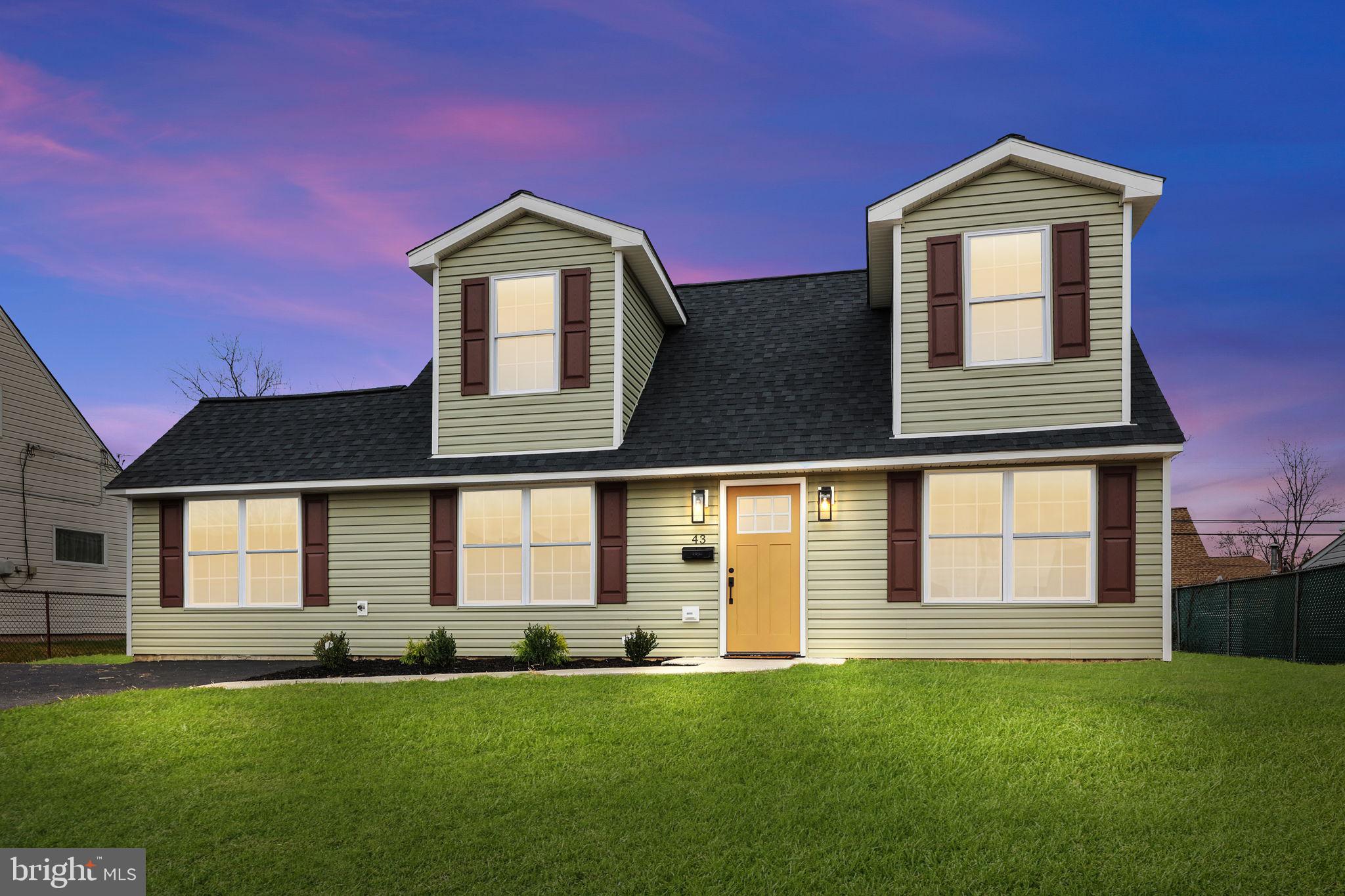 43 Mayflower Road Levittown, PA 19056 - Photo 1 of 38 Gallery Image 1