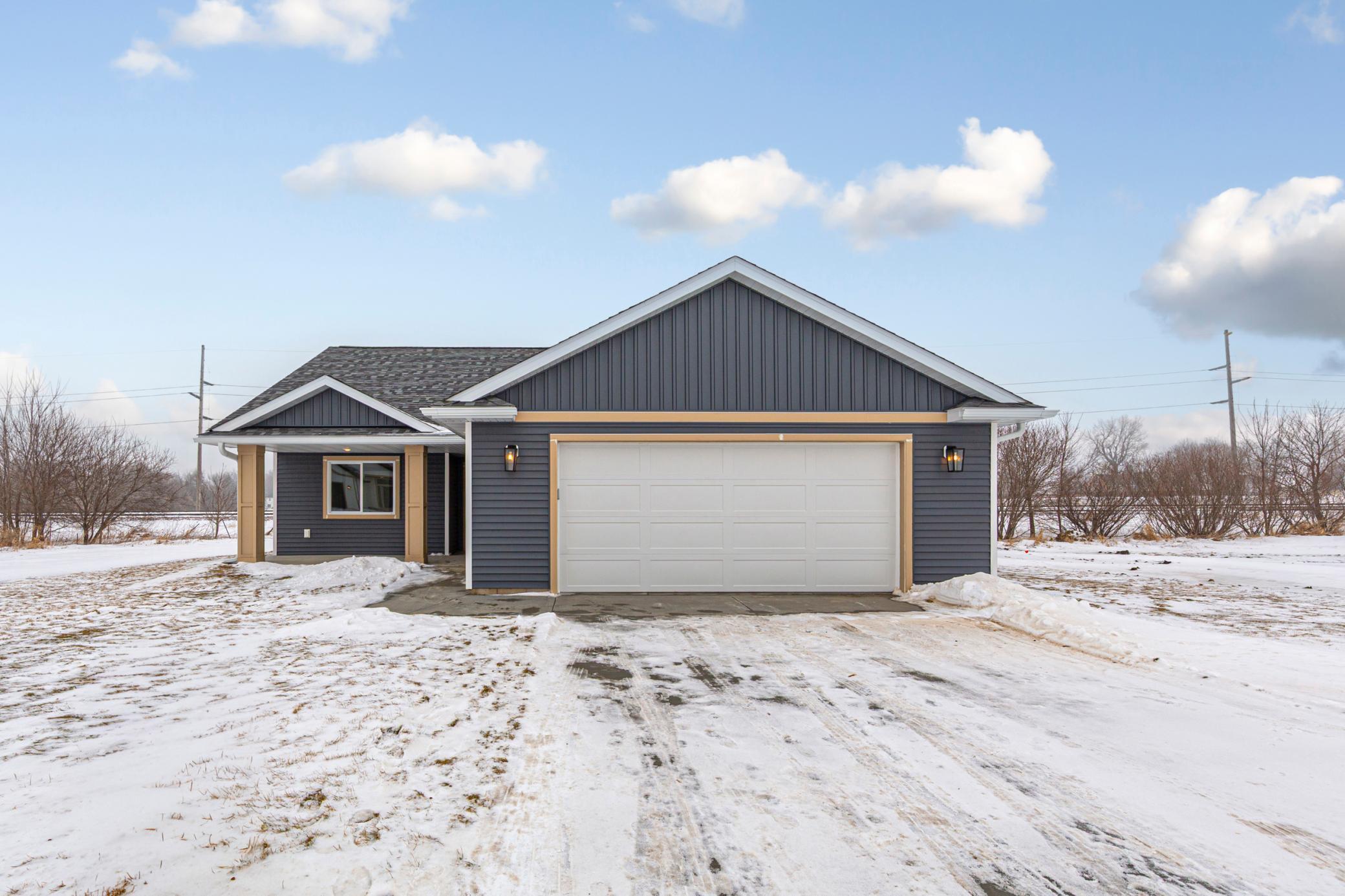 804 2nd Street Southeast Dodge Center, MN 55927 - Photo 4 of 44