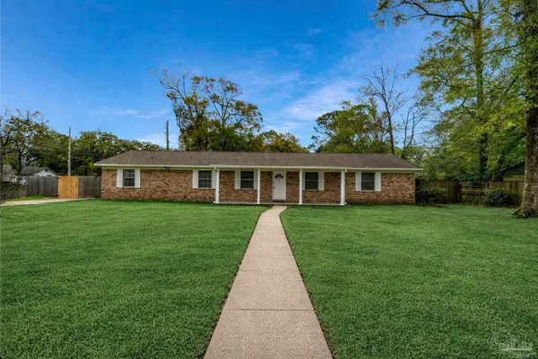 $325,000 | 8090 Tippin Avenue, Pensacola, FL 32514