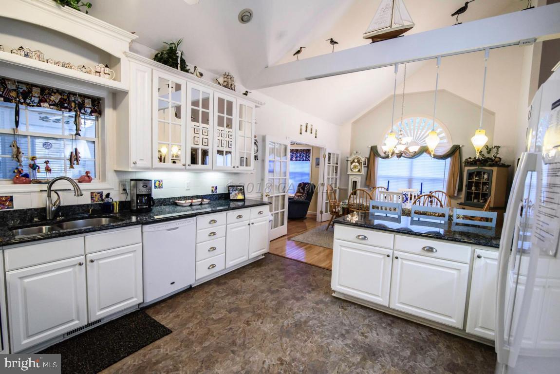 26 Falcon Bridge Road Ocean Pines, MD 21811 - Photo 15 of 62
