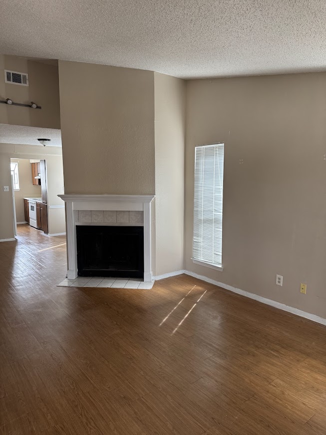 1903 West Loop, Unit D Austin, TX 78758 - Photo 6 of 8