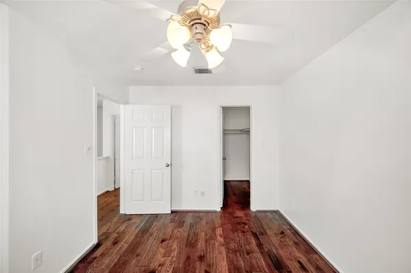 $2,150 | 1719 Redwing Bluff Drive, Houston, TX 77009