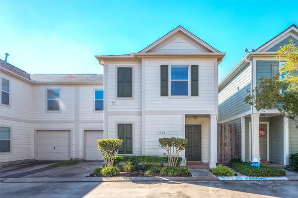 $2,150 | 1719 Redwing Bluff Drive, Houston, TX 77009