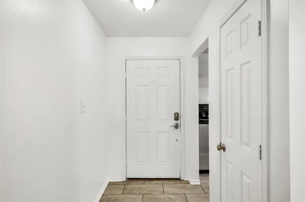 $2,150 | 1719 Redwing Bluff Drive, Houston, TX 77009