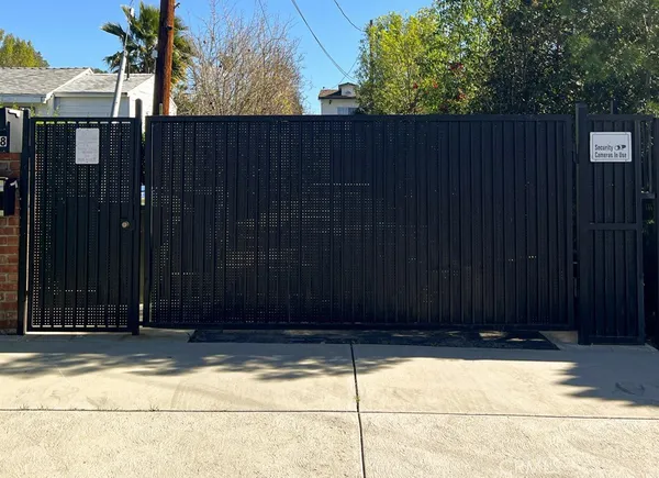 $1,199,000 | 6648 Gaviota Avenue, Lake Balboa, CA 91406