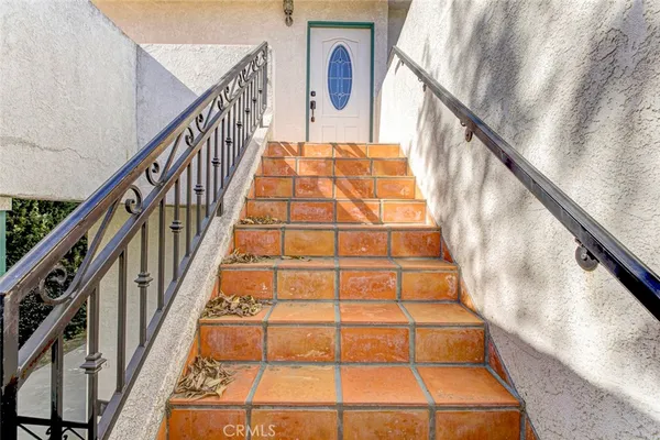 $1,199,000 | 6648 Gaviota Avenue, Lake Balboa, CA 91406