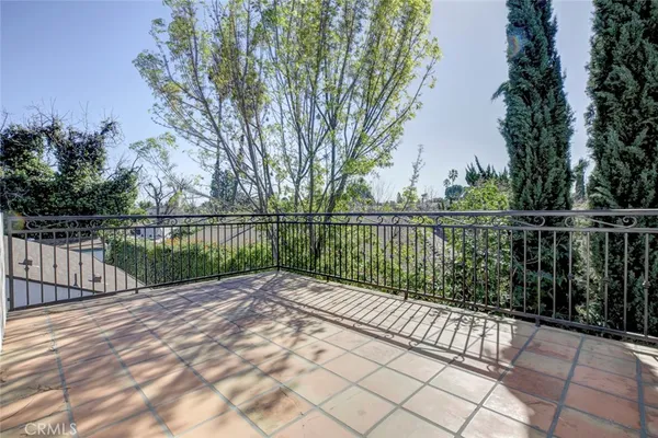 $1,199,000 | 6648 Gaviota Avenue, Lake Balboa, CA 91406