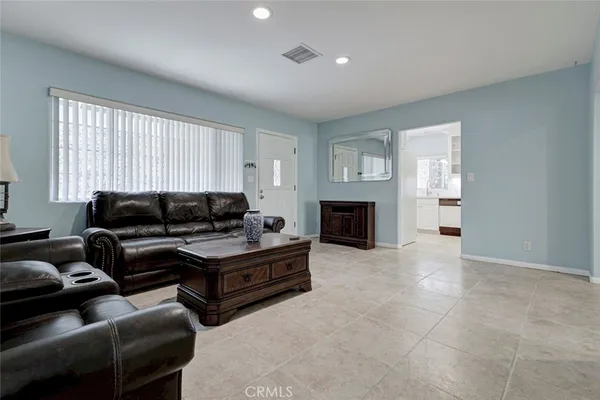 $1,199,000 | 6648 Gaviota Avenue, Lake Balboa, CA 91406