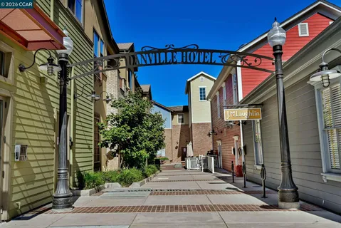 $1,198,000 | 111 West Prospect Avenue, Unit 205, Danville, CA 94526
