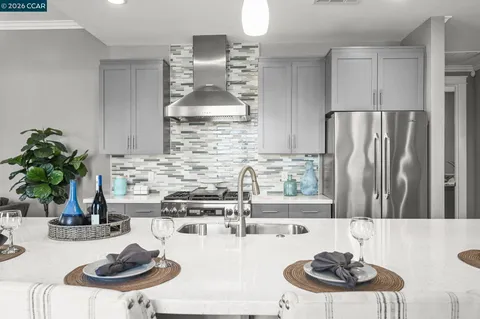 $1,198,000 | 111 West Prospect Avenue, Unit 205, Danville, CA 94526